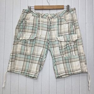 UNIONBAY Vintage Cotton Plaid Cargo Shorts - Green and Cream Size 15